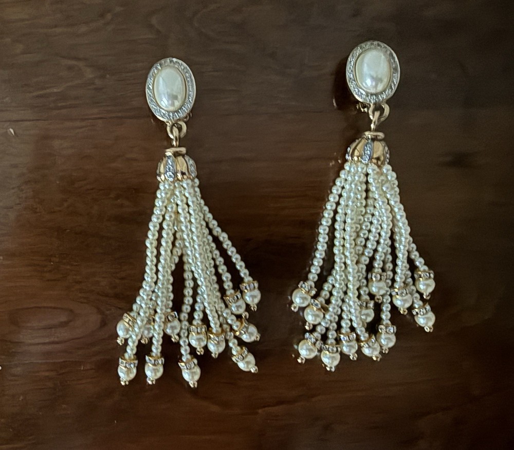 Vintage Carolee Tassel Earrings Pearl Rhinestone Dangle Clip-on Parties Wedding