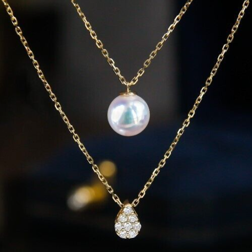 Elegant 10mm Akoya Pearl Necklace with Diamond Accents