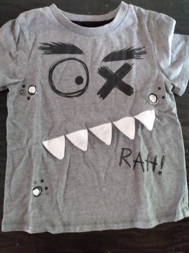 Boys okie dokie monster face t-shirt size 4T pre-owned