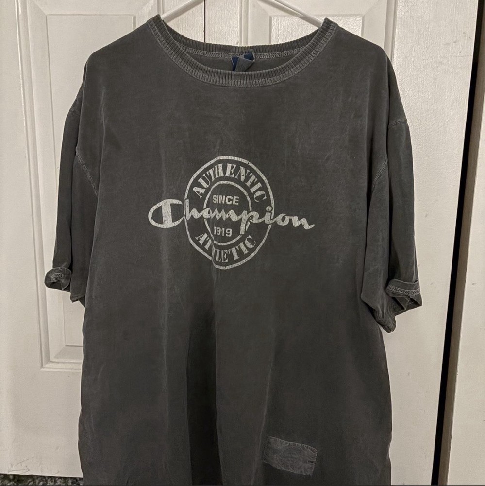 Vintage Champion Men's Graphic Tee, Size XL - Gray