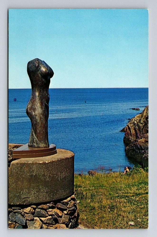 Ogunquit ME-Maine, The Museum Art, Victory Sculpture, Vintage Postcard