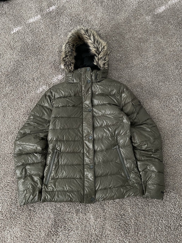 Marmot Women’s 700 Down Jacket Size Medium