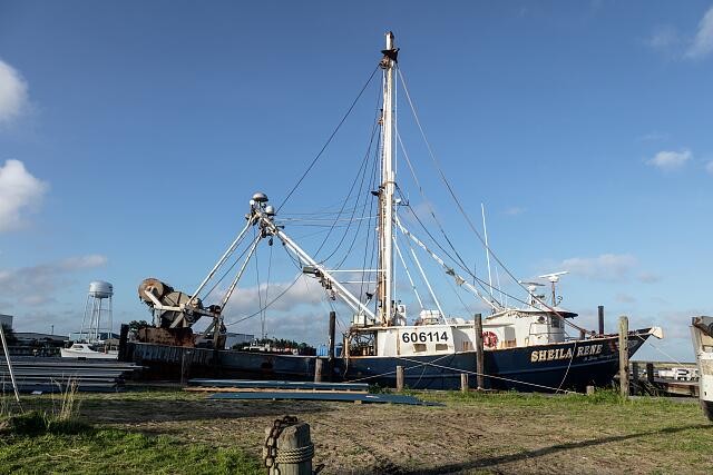 Photo:Wanchese North Carolina 2017 Trawler Sheila Renee Fishing Port