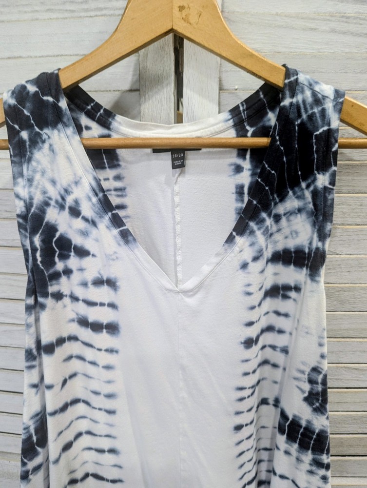 Lane Bryant Women's 18/20 (XL, 2X) Sleeveless Swing Tank Top Blue White Tie Dye