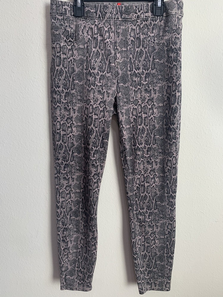 SPANX Jean-Ish Taupe Snakeskin Ankle Leggings in Medium Size M