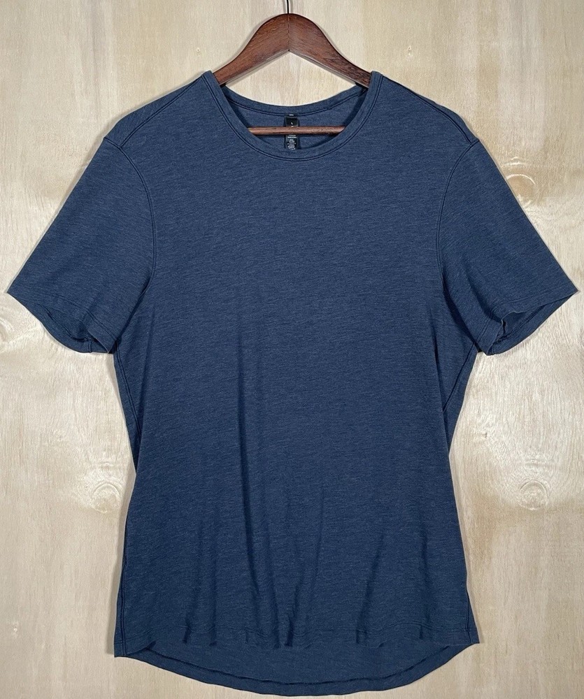 Lululemon Shirt Men's Large Navy Blue Crew Neck Short Sleeve Atheltic Casual