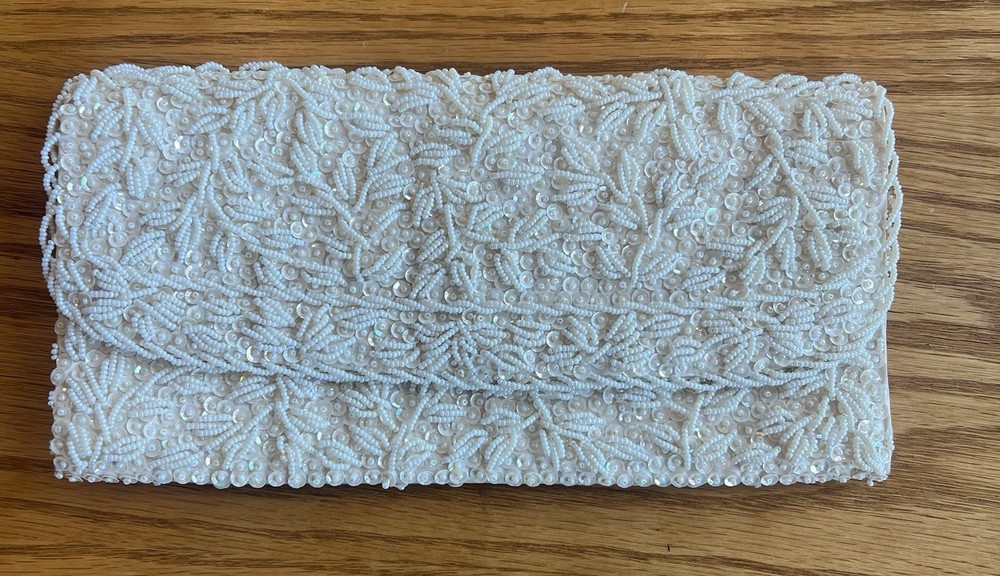 Vtg 1950's Hand Beaded White/Cream Satin Wedding/Evening Clutch Purse!