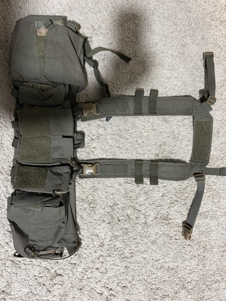 Velocity Systems Mayflower RECCE Chest Rig , Ranger Green
