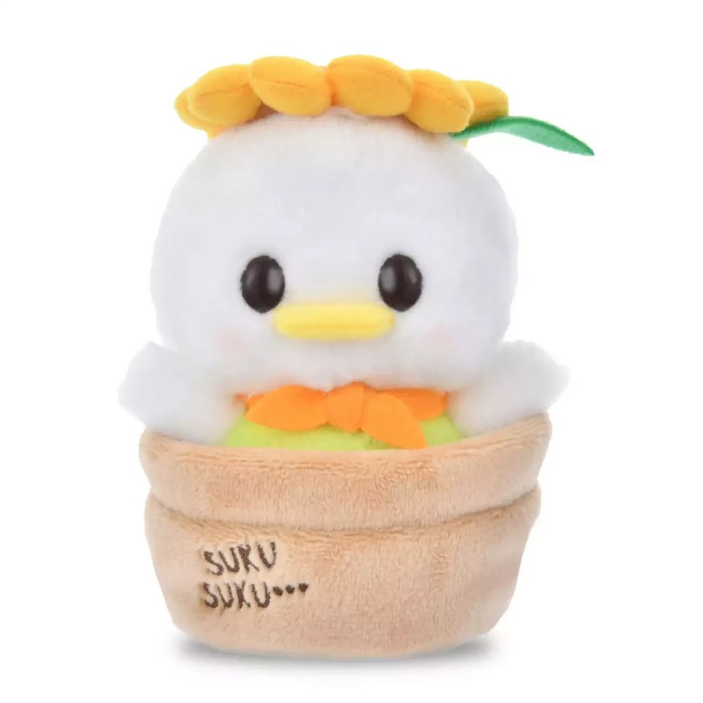 Disney store Japan Tokyo Donald Duck Plush Toy Urupocha-chan Gardening