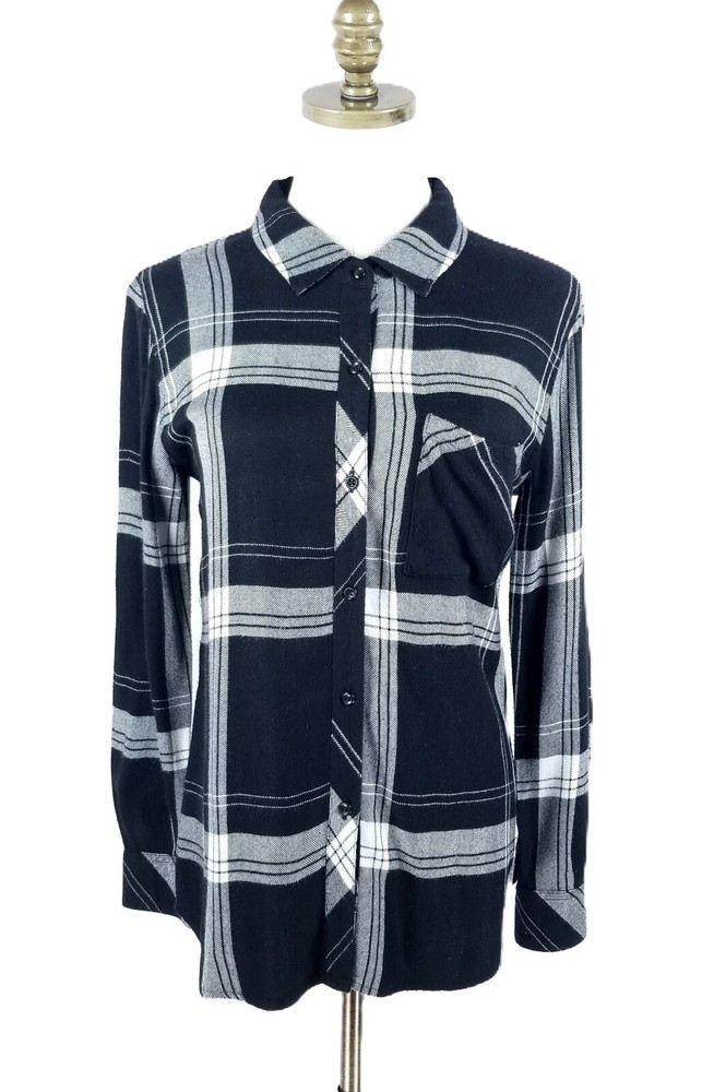 Women's Black & White Plaid Long Sleeve Flannel Button-Up Shirt