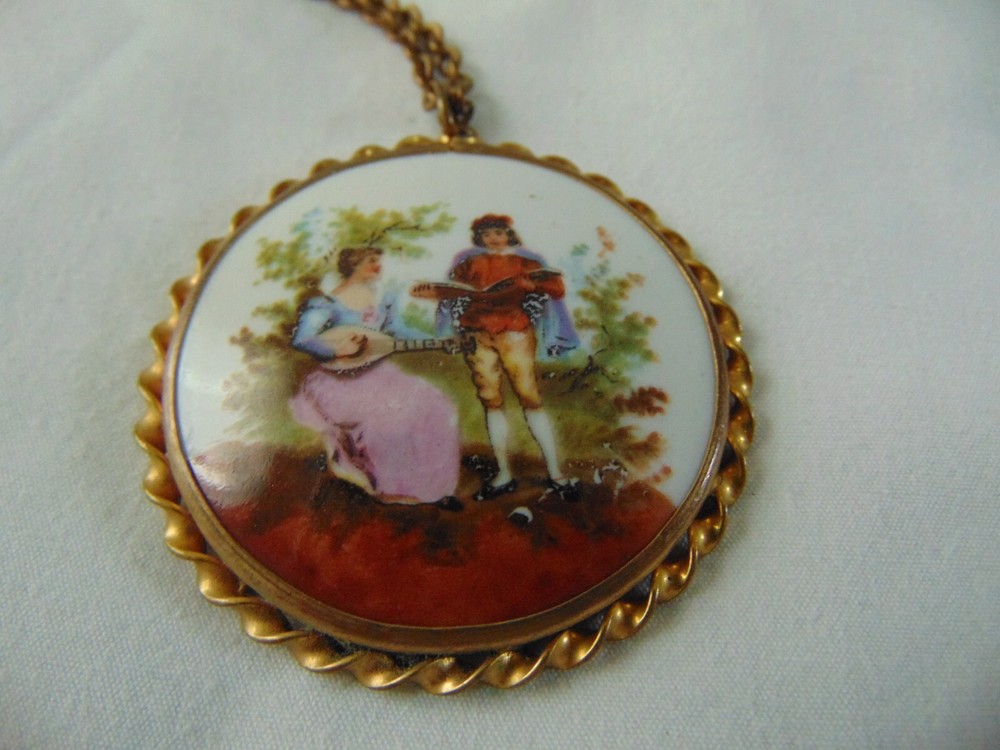 antique porcelain pendant necklace vintage