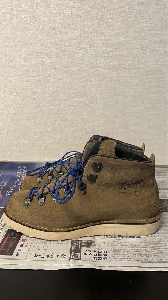 Danner Mountain Light US 10 Gore-Tex Leather Hiking Boots Pre-Owned
