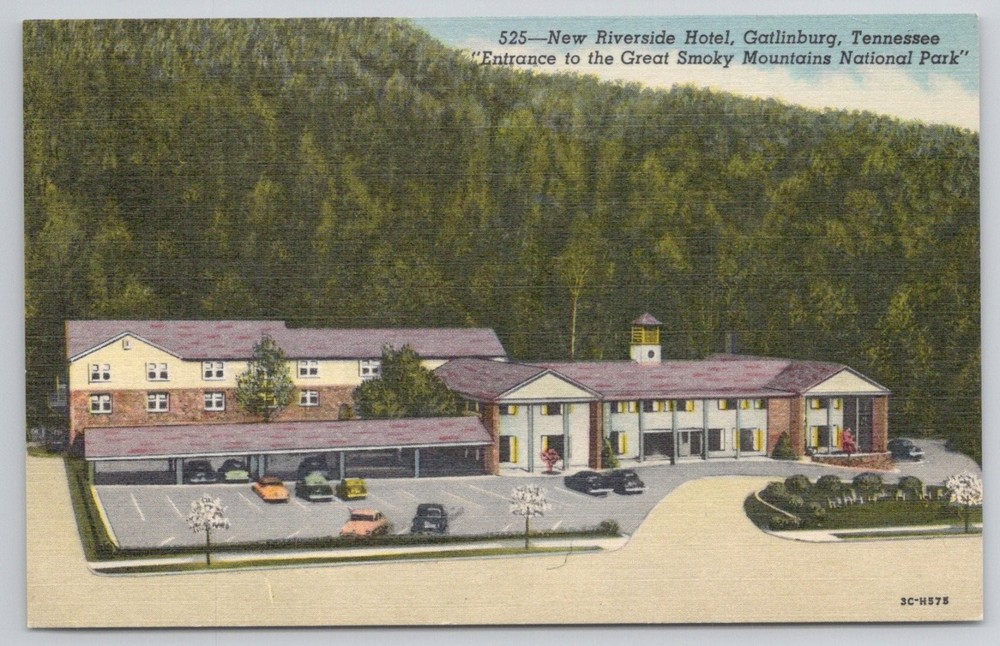 New Riverside Hotel Gatlinburg TN Great Smoky Mountains Linen Postcard