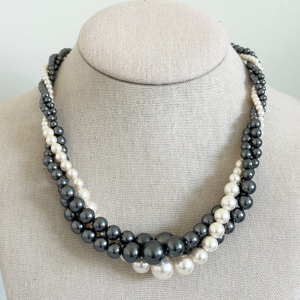 Vintage RMN Designer Signed Acrylic Pearl 3 Triple Strand Graduated Necklace 18