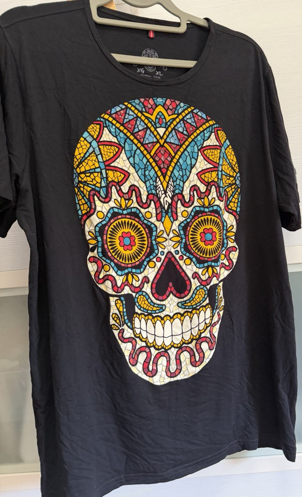 ¡Ay Güey! Men's Black Crew Neck Short Sleeve Skull Graphic T-Shirt, XL Regular