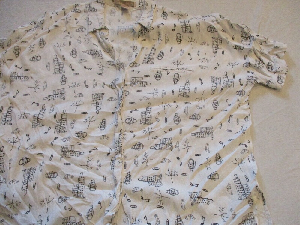 forever 21 white button up Blouse sz m