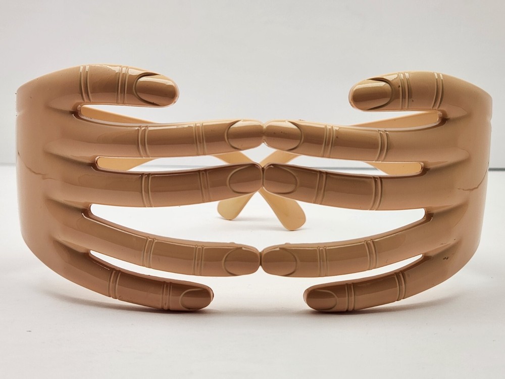 Novelty Party Peeking Through Hands/Fingers Covering Eyes Shaped Party Glasses