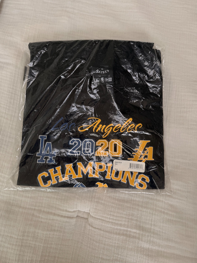 Born x Raised Los Angeles 2020 Champions T-Shirt Black New Lakers Dodgers L Tee