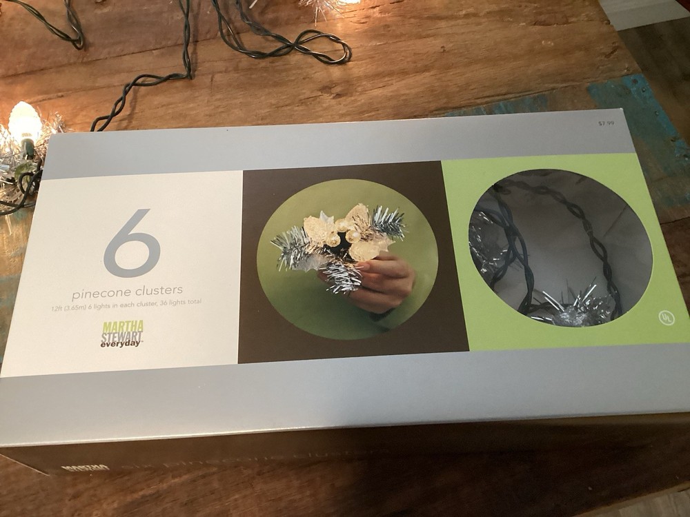 Martha Stewart 6 Pinecone Clusters 12ft Strand Christmas Lights.   2 Sets Of 6