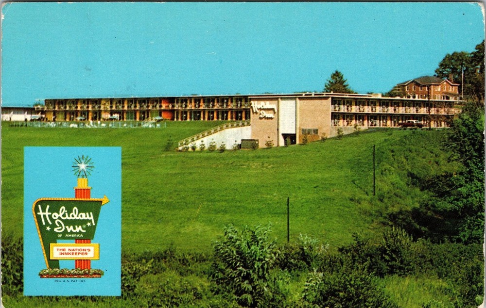 Lynchburg VA-Virginia, Holiday Inn, Exterior, Vintage Postcard