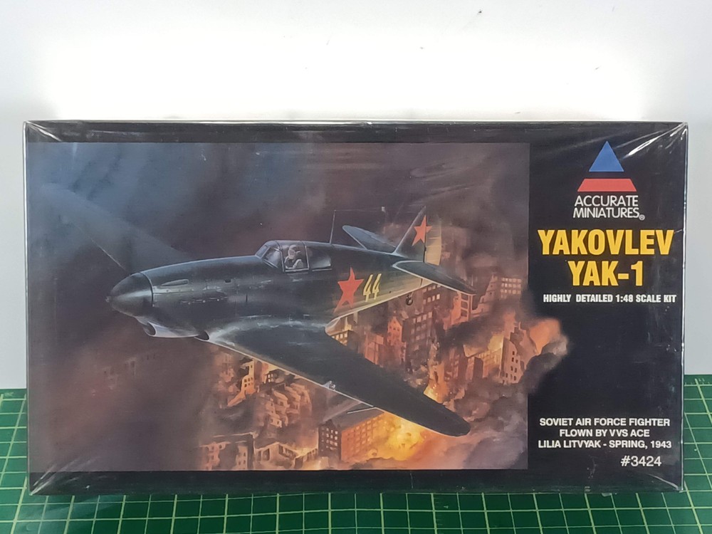 Accurate Minitures Yakovlev Yak-1 Model Plane Kit 1/ 48 Scale 3424 -Sealed Parts-image