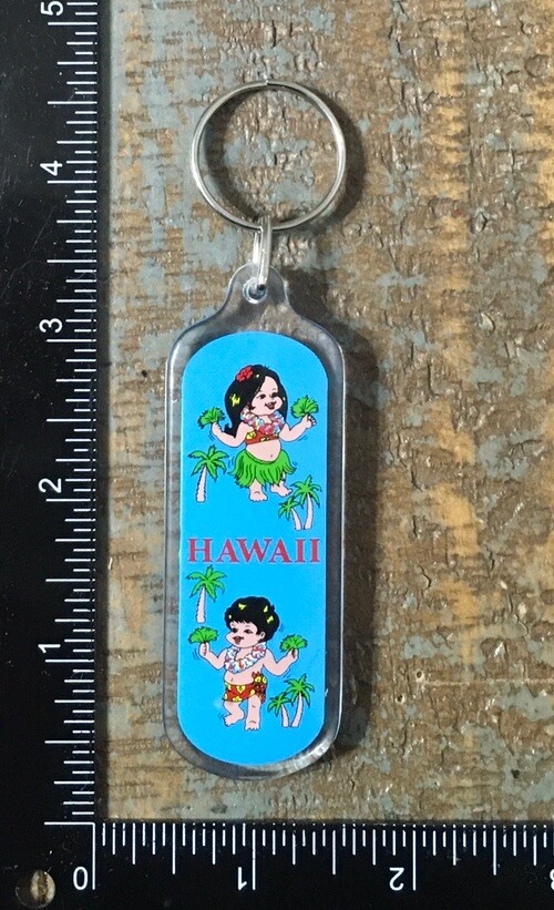 Vintage HAWAII Hula Dancer Travel Souvenir Keychain Key Ring HI Acrylic