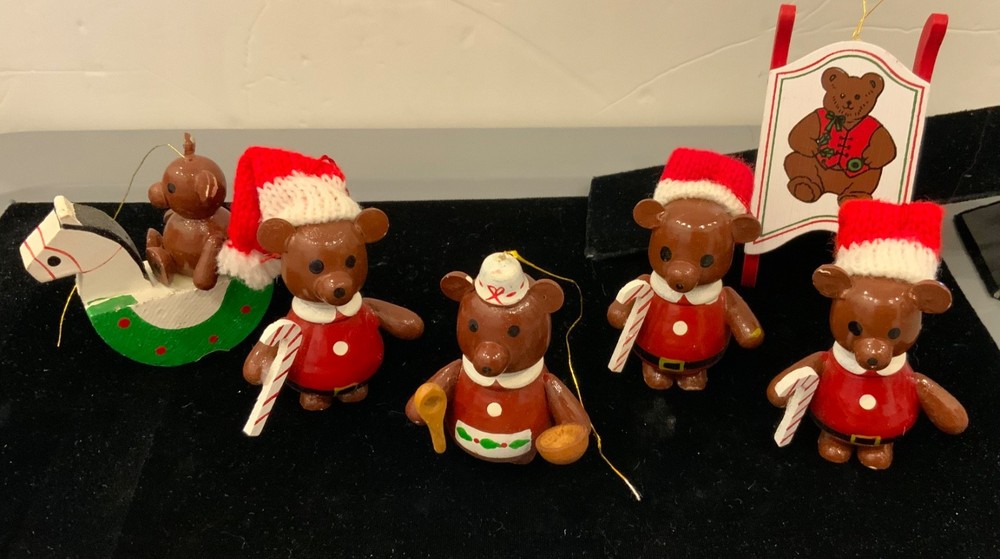 vintage wooden bear christmas ornaments lot of 6 by Dakin co.made in Taiwan 1979