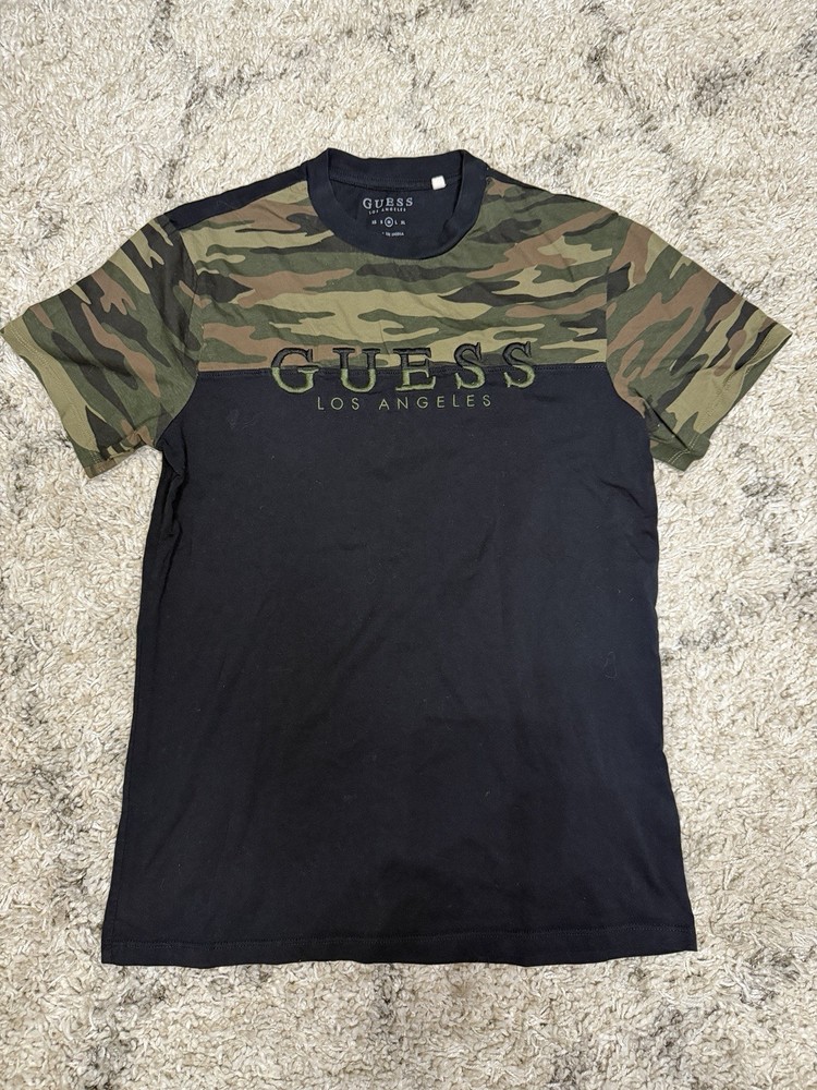 GUESS Men's S/Sleeve T-Shirt Black With Camo Size Medium