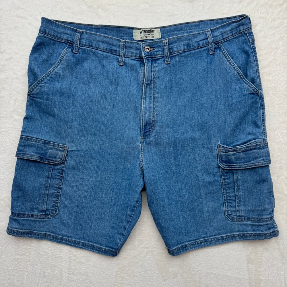 Wrangler Authentics Cargo Shorts Mens 44 Blue Denim Stretch Utility