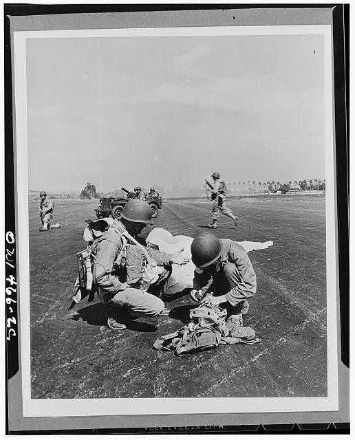 World War II Airborne Paratroopers Training 1940s Airfield Military Photo