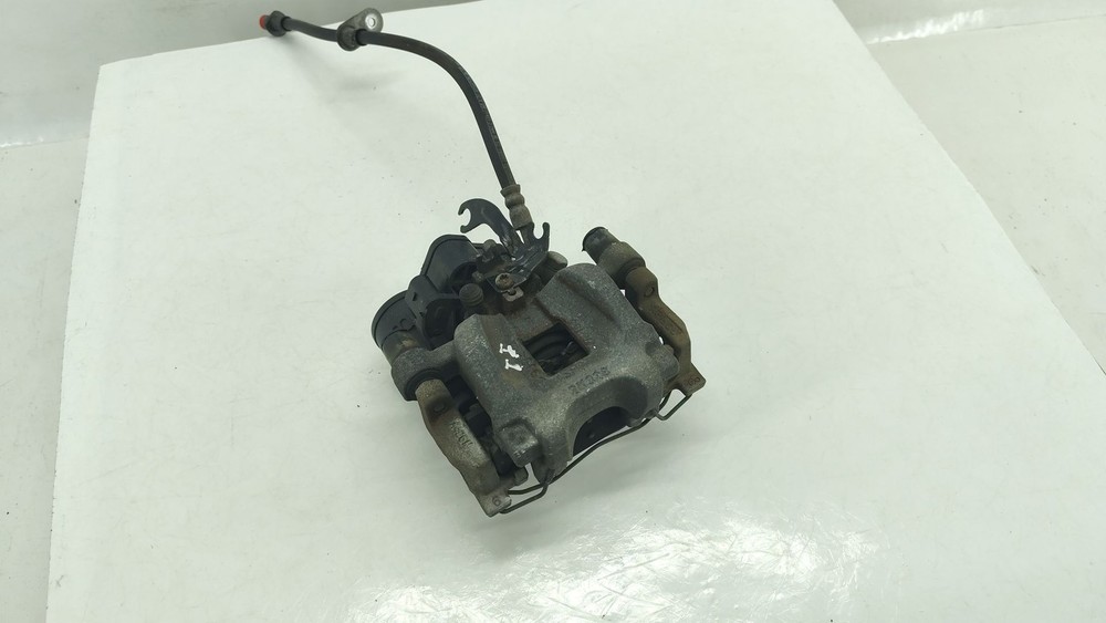 LR113708 REAR LEFT BRAKE CALIPER / 194845 FOR LAND ROVER DISCOVERY SPORT L550
