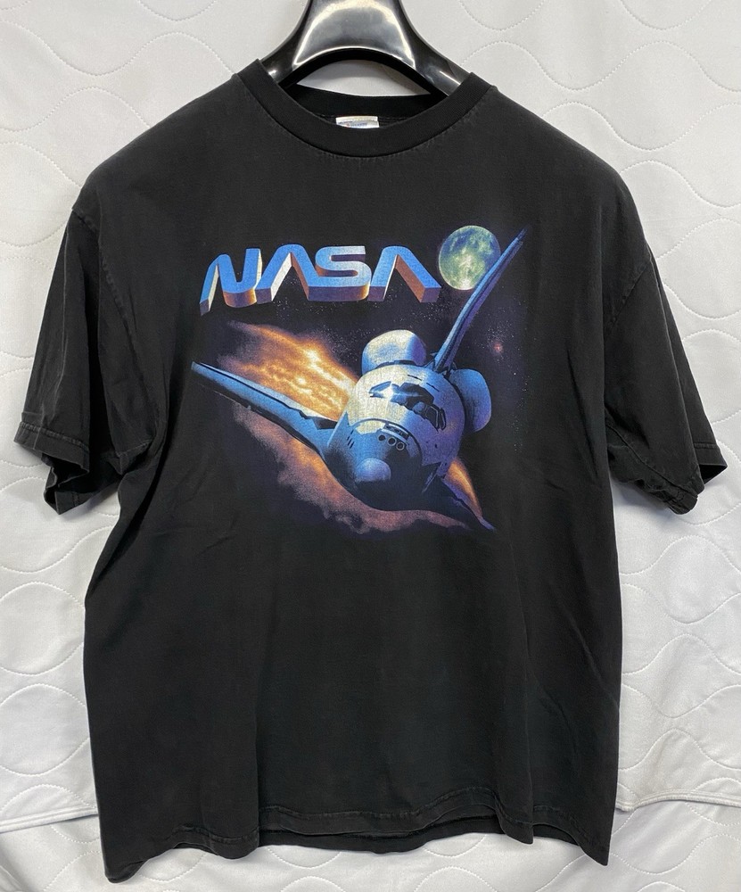 NASA Space Shuttle T-Shirt Men’s XL  Kennedy Space Center Black Heavily Used