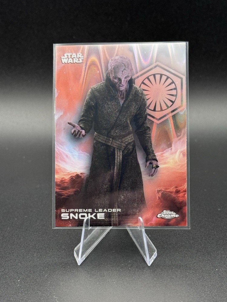 Supreme Leader Snoke 2025 Topps Chrome Star Wars Raywave Refractor Card-#174