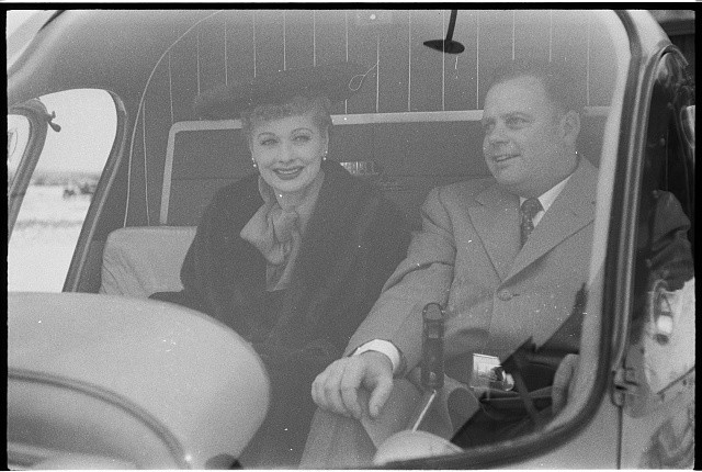 Photo:Lucille Ball Desi Arnaz 1950s Car Portrait Lucy Comes Home