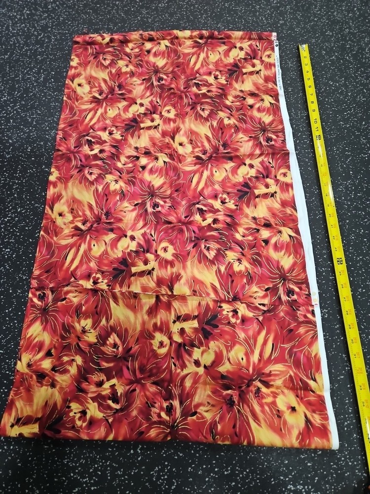 Lot Of 2.5 Yards Concepts In Color Fabric