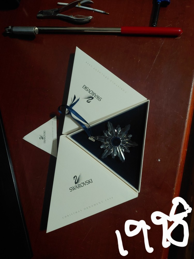 Swarovski Crystal Snowflake 1998 Holiday Annual Ornament Vintage