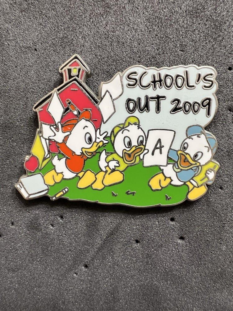 Disney Pin Huey Dewey Louie School's Out 2009 Summer Vacation LE 1500