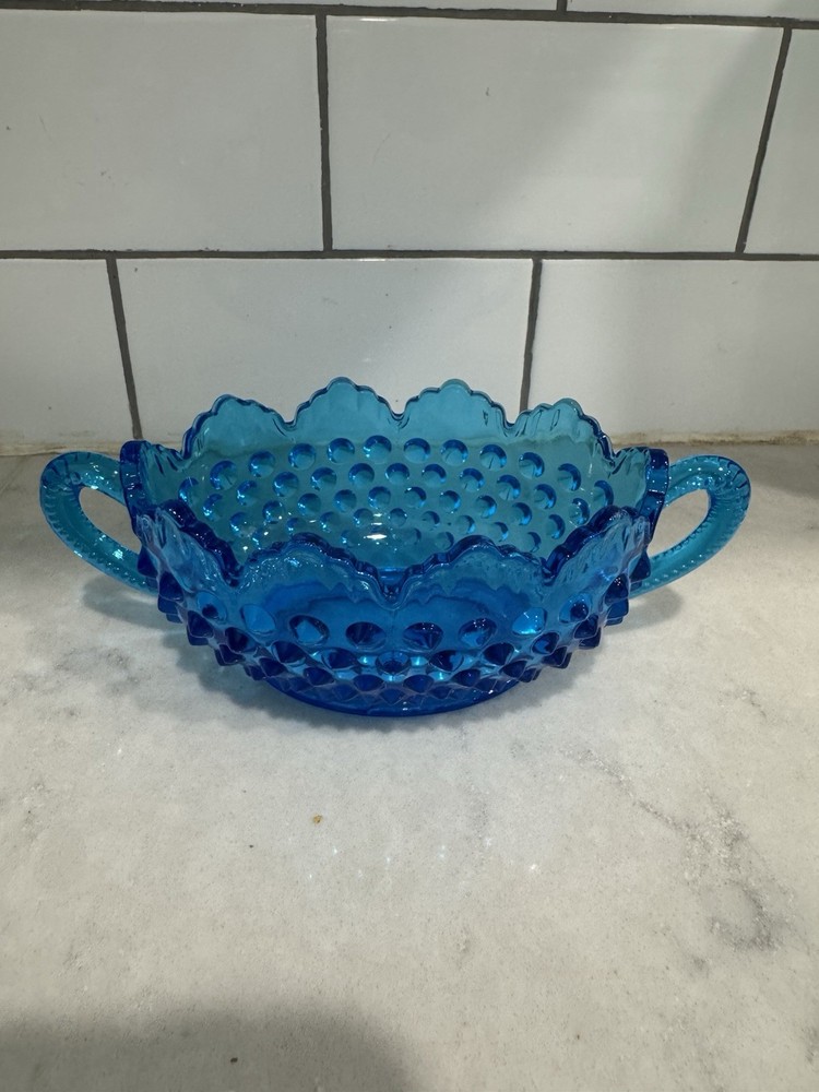 1960s Fenton Art Glass Blue Hobnail Sugar Bowl with Ruffled Edges in Colonial Blue