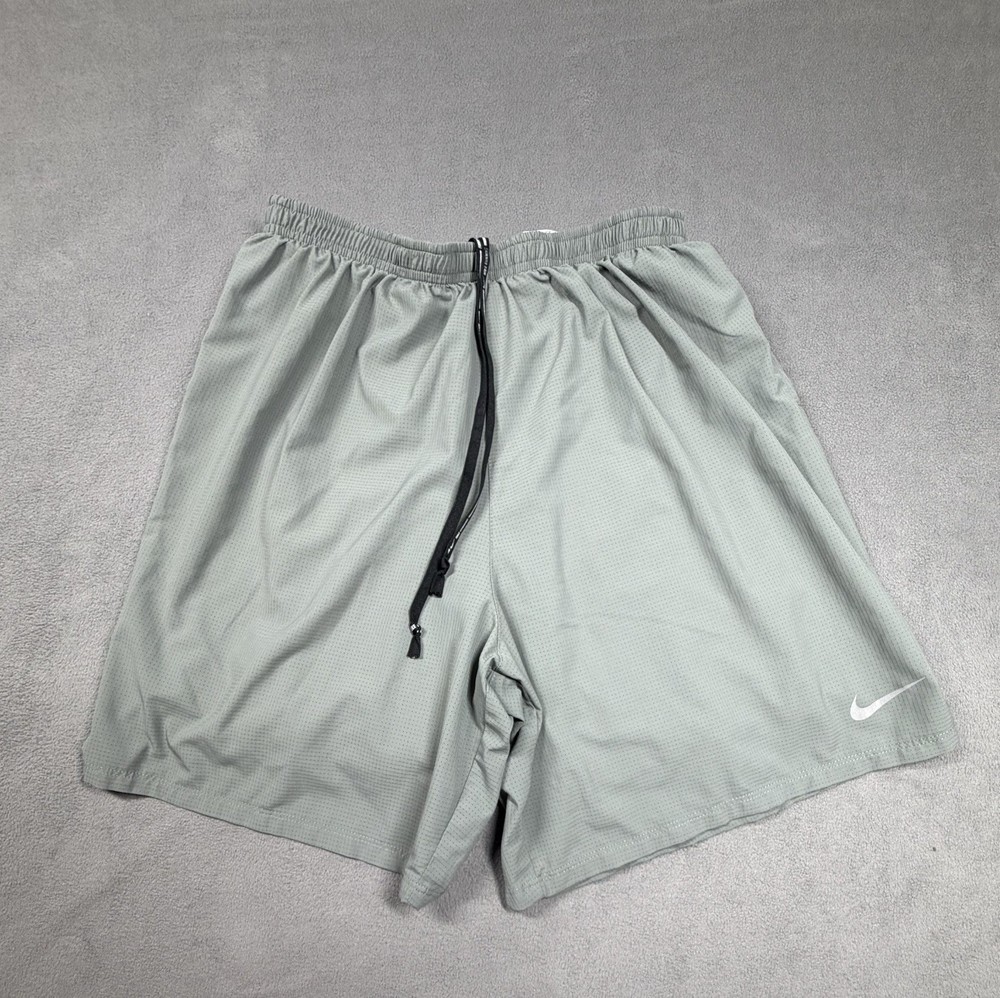 Nike Running Shorts Mens Large Gray Dri-FIT Athletic Gym Workout Training 6371