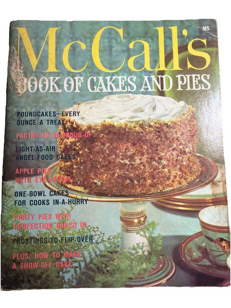 McCalls Book of Cakes and Pies 1965 Vintage Cookbook Recipes Baking