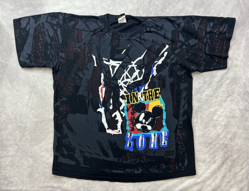 Vintage 90s Mickey Mouse Disney Basketball T-shirt Size XL AOP Donald Duck