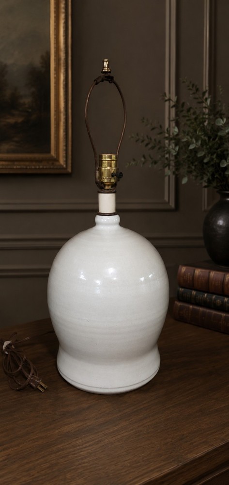 Vintage MCM California Ceramic Designers Inc White Pottery Table Lamp 24