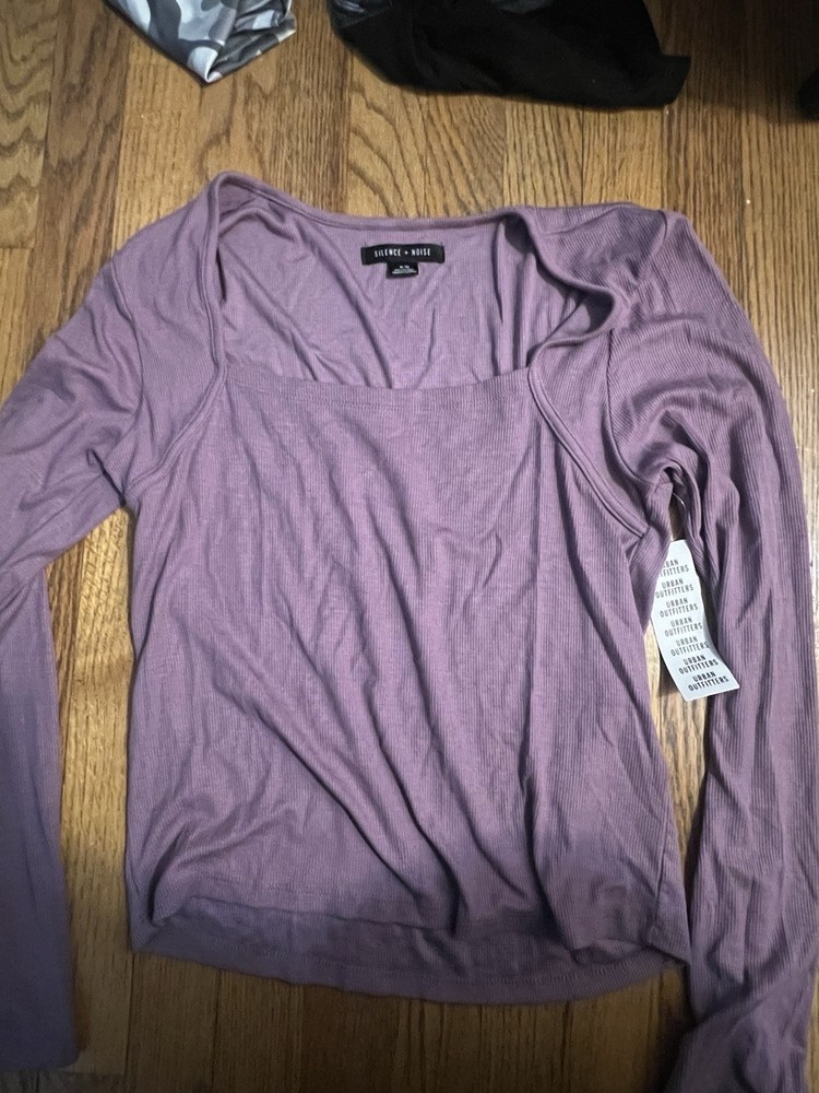 Purple Urban Outfitters Fitted Top Women’s New with Tags Size XL Long Sleeve NWT