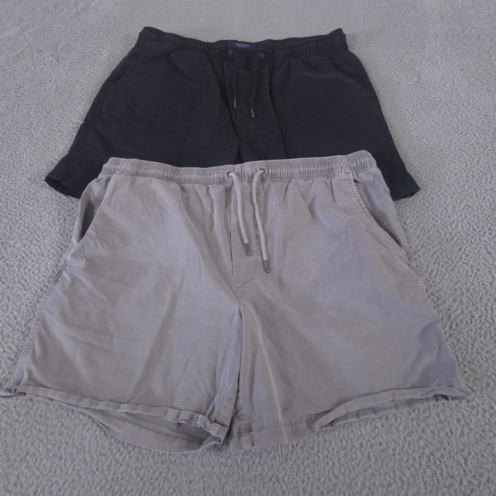 LOT OF 2 American Eagle Shorts Mens L Black Grey Flex Elastic Waist Chino Preppy