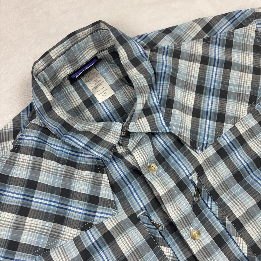 Patagonia Button Up Shirt Men L Blue Plaid Long Sleeve Pockets Lightweight