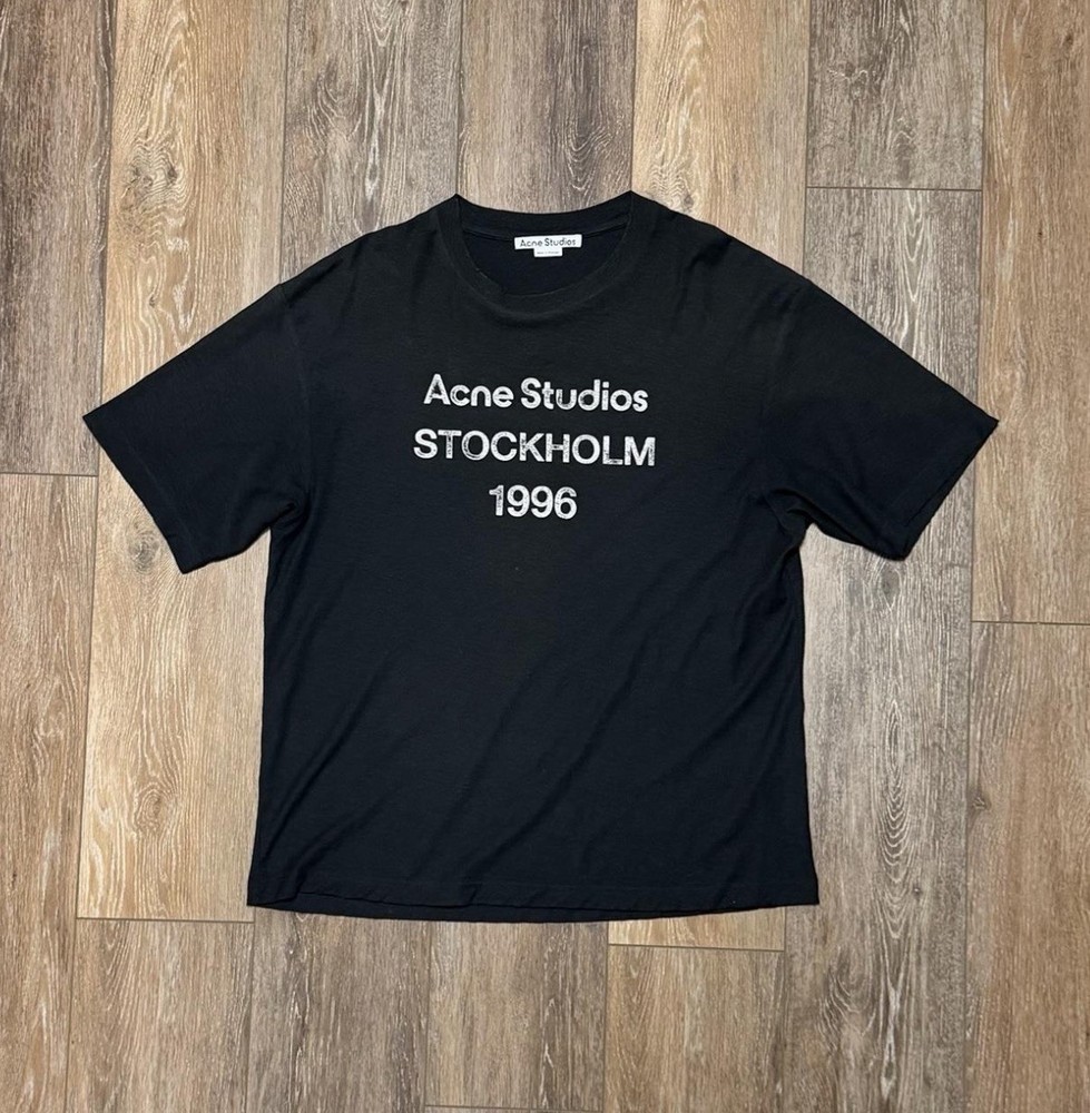 ACNE STUDIOS STOCKHOLM 1996 LOGO T-SHIRT FADED BLACK SIZE SMALL WORN ONCE W/ TAG