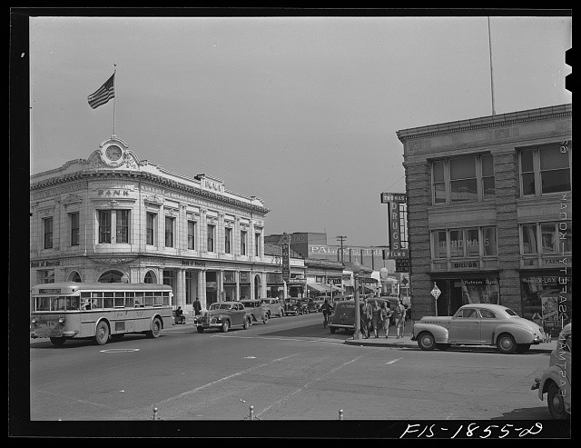 Photo:San Leandro California Main Street 1942 Bank Bus Street Scene