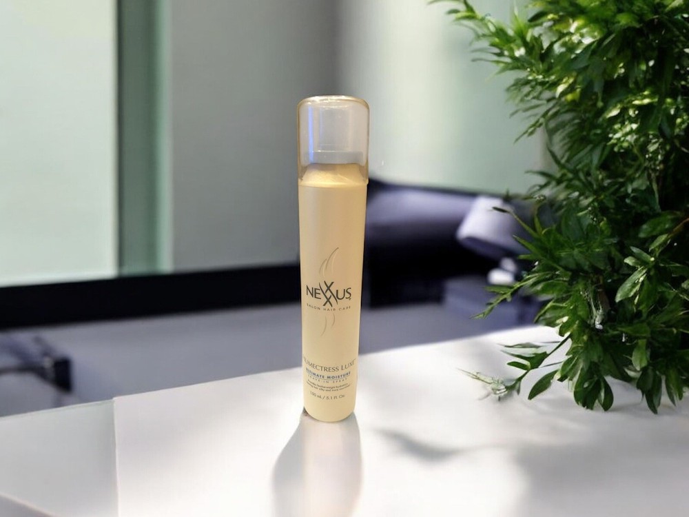 Nexxus Humectress Luxe Leave-In Moisture Spray 5.1 oz for Hydrated Hair