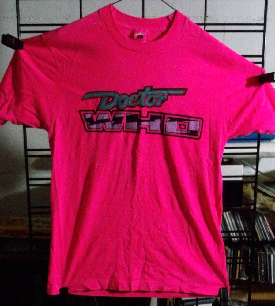 Doctor Who DWFCA licensed Adult Lg Pink T-Shirt grn/purple asteroid logo Vintage