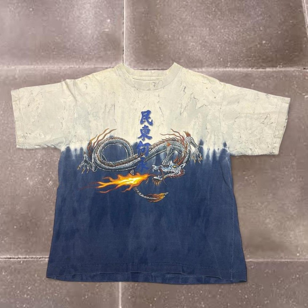 Vintage 90s dragon t shirt